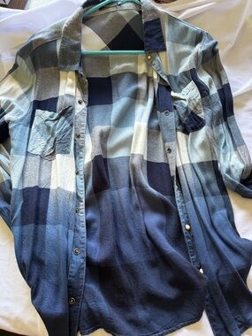 Silver Jeans Blue Ombre Plaid Button-Down Shirt